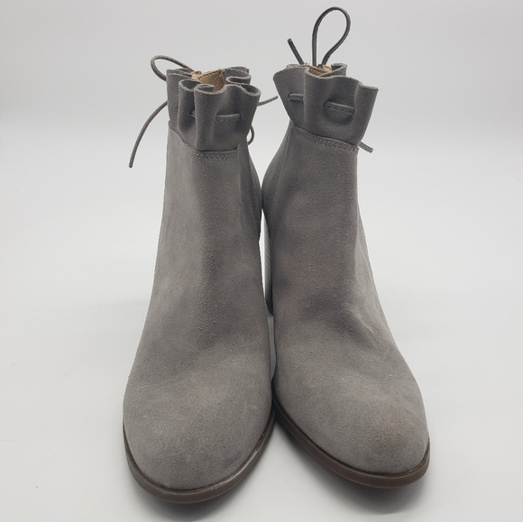 Crown & Ivy Morcella Women US 9.5 gray suede ankle bootie drawstring top ruffle - Picture 4 of 14